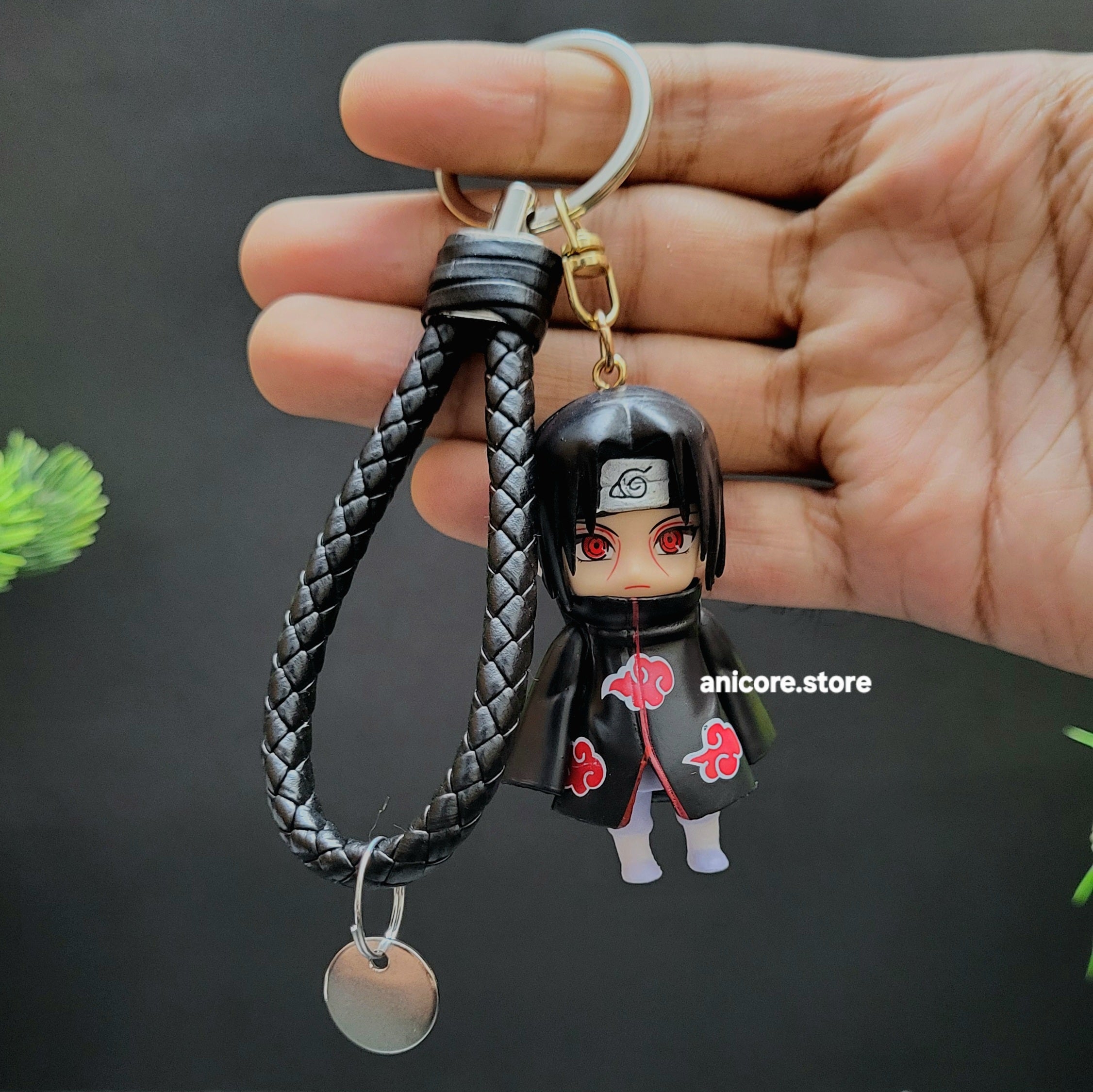 Itachi action figure ornament/keychain